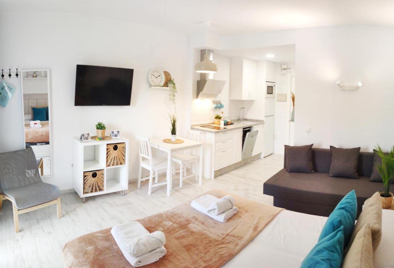 El Estudio De La Playa Benalbeach Holidays Paradise Benalmádena Buitenkant foto