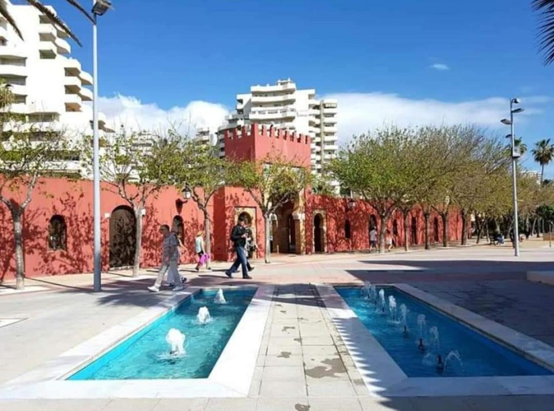 El Estudio De La Playa Benalbeach Holidays Paradise Benalmádena Buitenkant foto